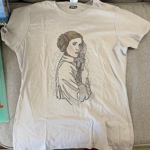 NWOT Princess Leia t-shirt